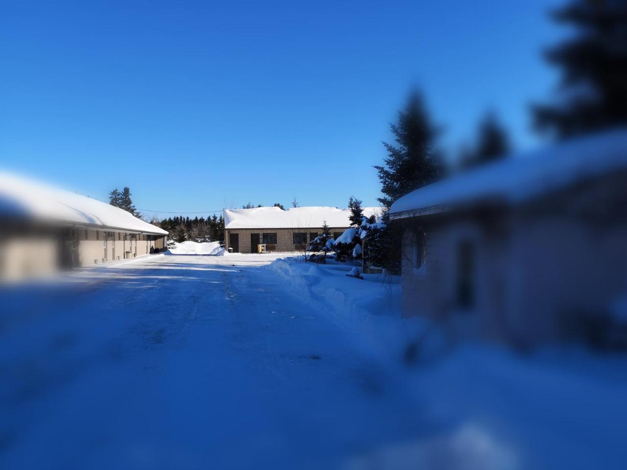 Motel Alexandrin Saint-Georges Exteriör bild