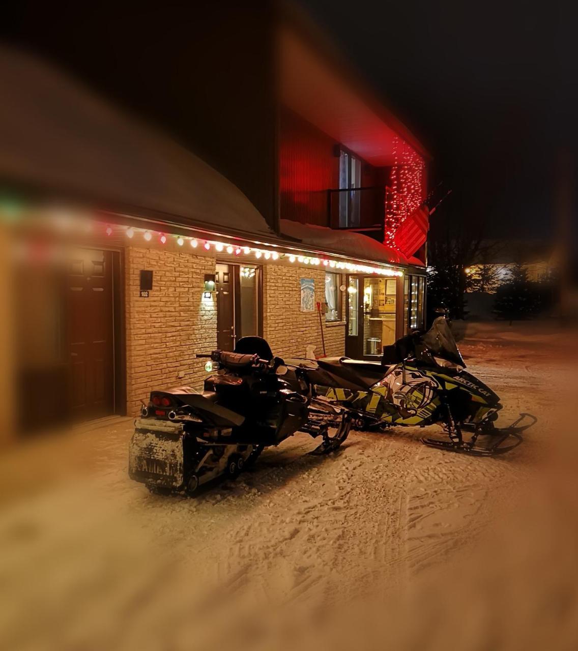 Motel Alexandrin Saint-Georges Exteriör bild